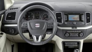 Seat-Alhambra-2012-airbag-injury