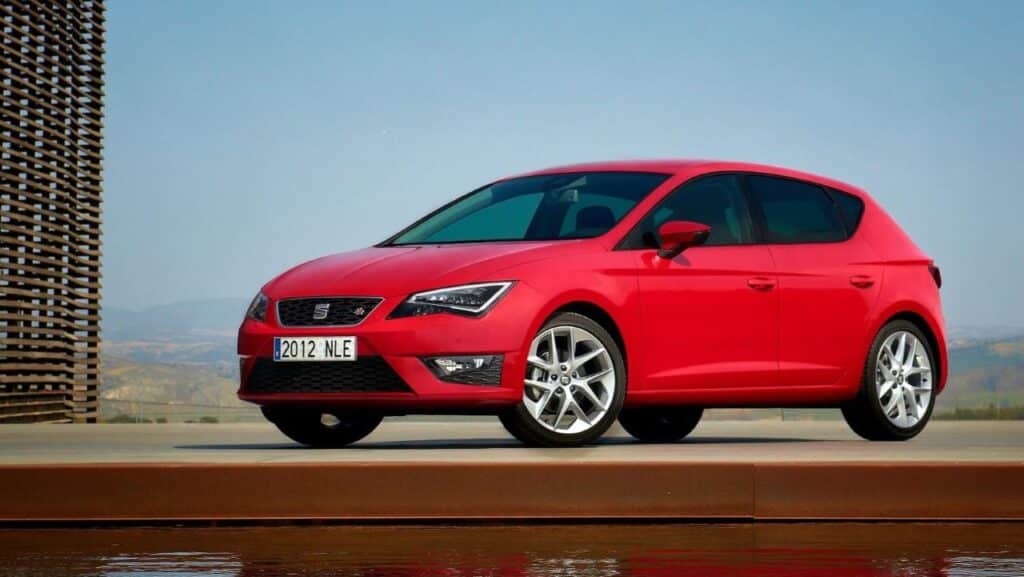 Seat-Leon-2012-2013-airbag-injury
