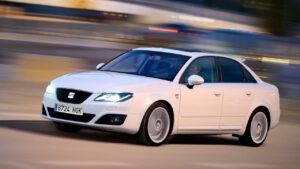 Seat-Exeo-2009-2013-airbags-injury
