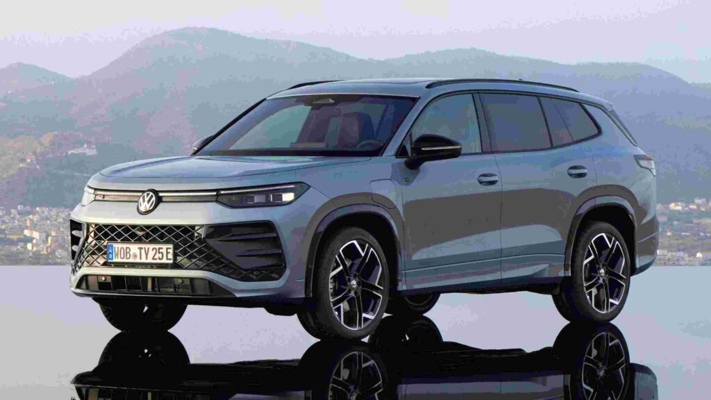Volkswagen-Tayron-2025-airbag-recall-kba