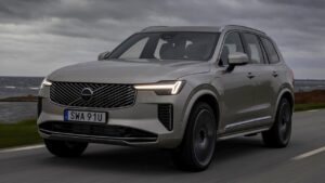 Volvo-XC90-2025-headlights-failure
