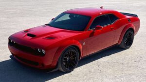 Dodge-Challenger-2023-seats-injury