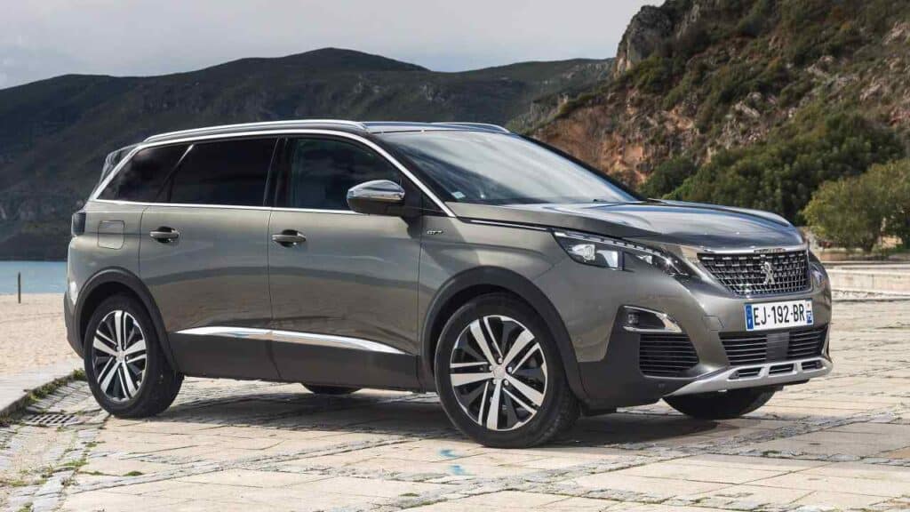 peugeot-5008-2017-bluehdi-failure