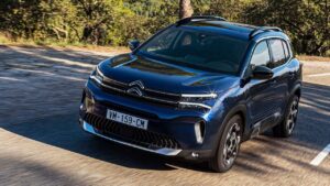 Citroen-C5-Aircross-2025-fuel-fire