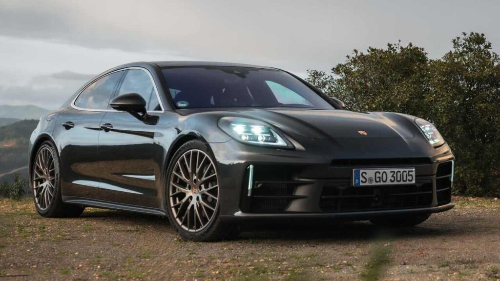 Porsche-Panamera-2024-defect-pneumatic-spring