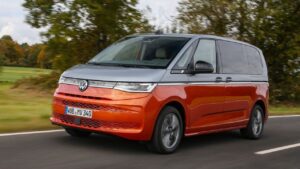 Volkswagen-t7-2022-2025-airbag-injury