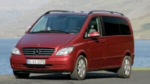 mercedes-viano-2002-2006-airbag-injury